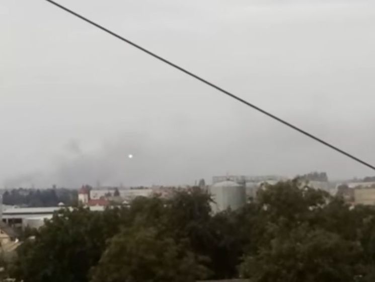 На складах боеприпасов в Калиновке продолжают взрываться снаряды. Видео