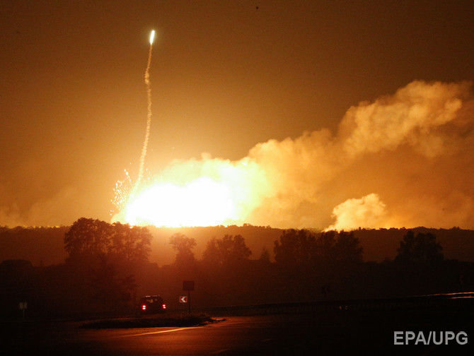 В Генштабе заявили, что интенсивность взрывов на складах боеприпасов в Калиновке сократилась до трех–четырех в минуту