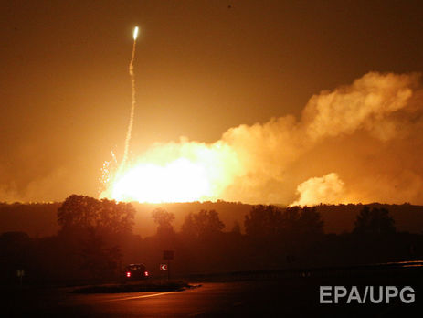 В Генштабе заявили, что интенсивность взрывов на складах боеприпасов в Калиновке сократилась до трех–четырех в минуту