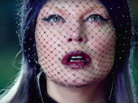 ﻿A Little Work. Ферджі презентувала короткометражку. Відео