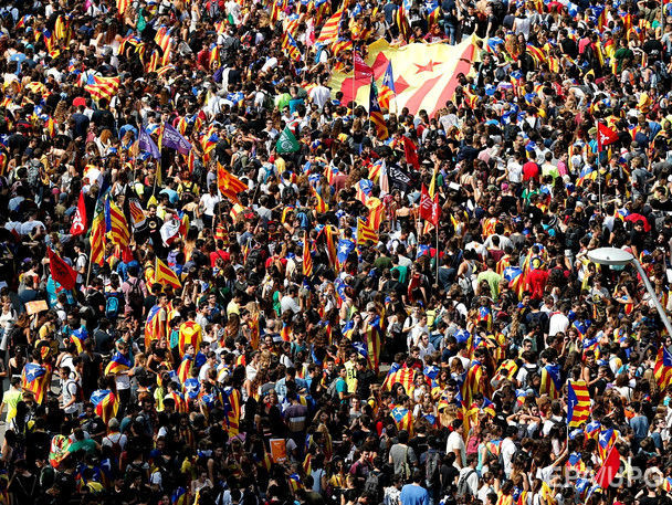 ﻿Цивільна гвардія Іспанії конфіскувала майже 3 млн бюлетенів для референдуму про незалежність Каталонії