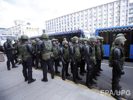 Росгвардия объявила конкурс на покупку 104 пар хрустальных погон