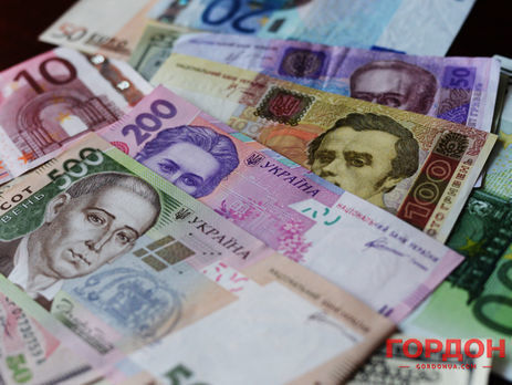 ﻿У серпні середня номінальна зарплата українців зменшилася на 3,1% порівняно з липнем – Держстат
