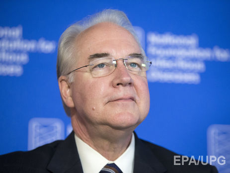 ﻿Міністр охорони здоров'я США подав у відставку після скандалу з польотами приватними літаками