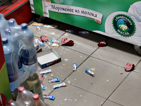 ﻿Власниця магазину в Чернівецькій області заявила, що єноти влаштували погром у приміщенні
