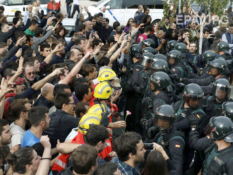 ﻿У Каталонії повідомили, що кількість постраждалих від дій поліції становить 465 осіб