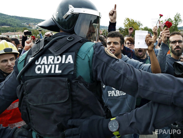 ﻿У Каталонії кількість постраждалих у сутичках з поліцією перевищила 700 осіб