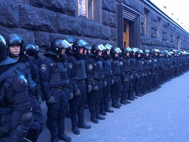 Подходы к Кабмину заблокированы 