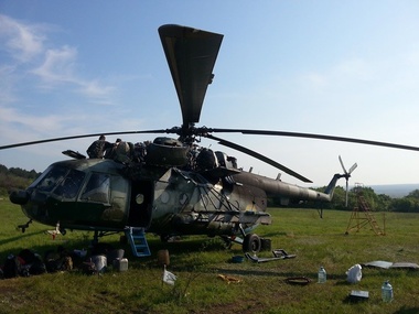 Пилот вертолета: Мирные граждане Славянска стреляли в нас из пулеметов