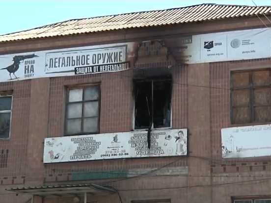 ﻿Поліція затримала власницю хостелу в Запоріжжі, у якому через пожежу загинуло п'ятеро осіб