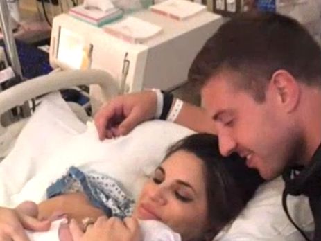 У ведущей новостей на телеканале NBC начались роды во время прямого эфира