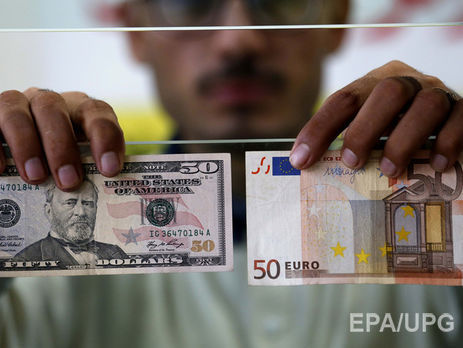 ﻿Курс євро до долара впав після референдуму в Каталонії