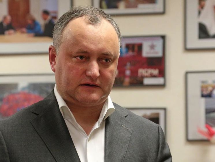 Додон заявил, что мандат президента Молдовы дан ему Богом