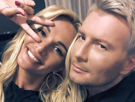 ﻿Басков і Лопирьова відклали весілля