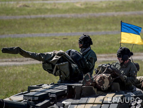 54% украинцев готовы в случае угрозы защищать Украину с оружием в руках – опрос