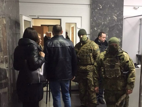 Производитель снеков S.Group заявил о давлении ГПУ и СБУ