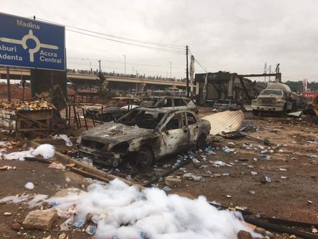 Унаслідок вибухів на АЗС у Гані загинуло шість осіб