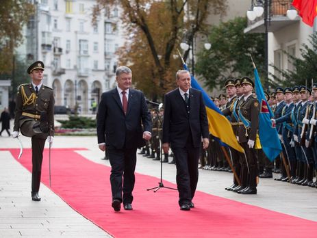 ﻿Туреччина увійшла в топ-5 торговельних партнерів і в топ-10 іноземних інвесторів України – Порошенко