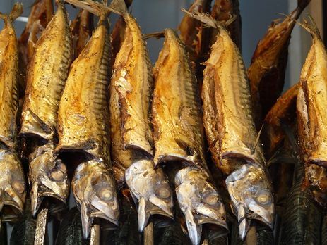 Во Львове из больниц выписали почти всех отравившихся копченой рыбой