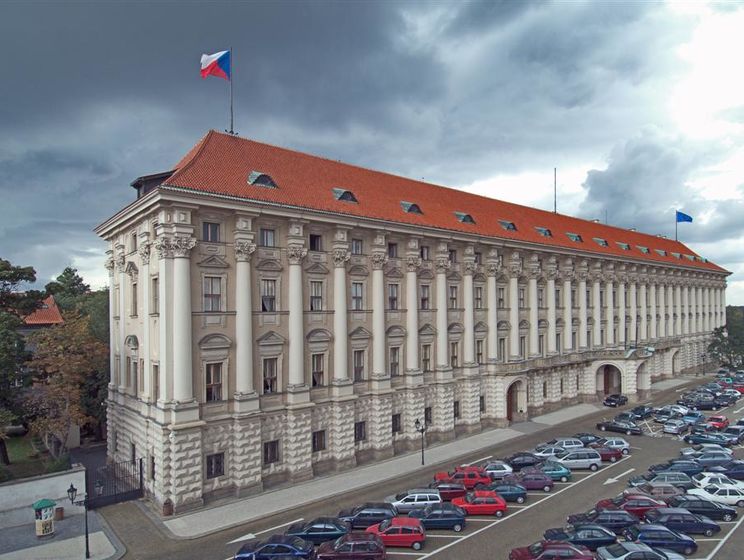 ﻿У МЗС Чехії заявили, що позиція країни щодо антиросійських санкцій залишається незмінною
