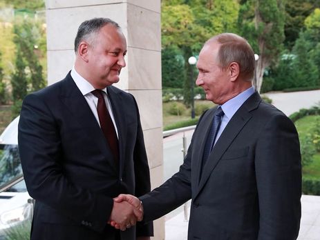 Додон заявил, что правительство Молдовы и парламентское большинство контролируются странами Запада