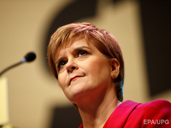 ﻿Стерджен заявила, що різниця між Шотландією і Каталонією в тому, що шотландський референдум був законним