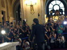 ﻿Пучдемон попросив парламент Каталонії відкласти проголошення незалежності