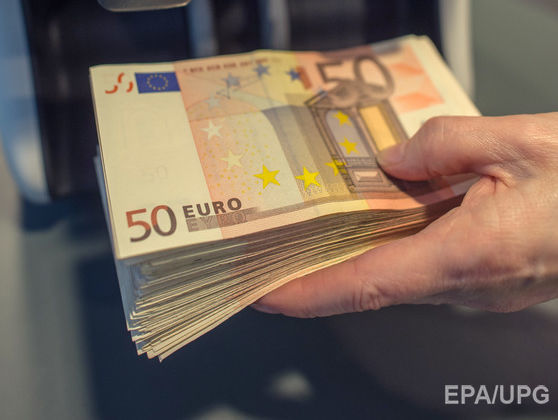 ﻿Гривня до євро подешевшала до 31,36 грн/€