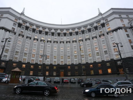 Кабмин Украины выделил 100 млн грн на защиту арсеналов ВСУ