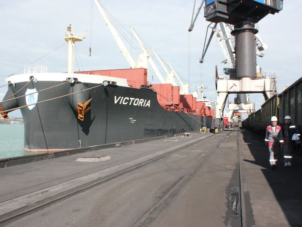 В Украину прибыло второе судно с американским углем