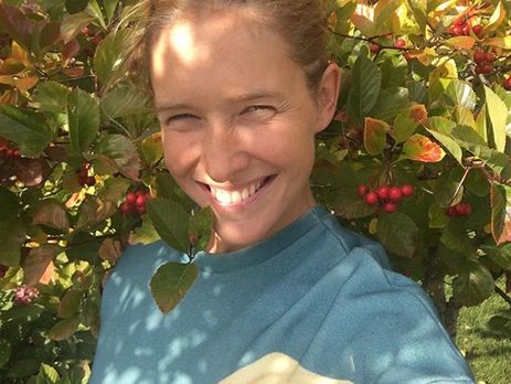 Осадчая показала, как выглядела в 16 лет, работая моделью