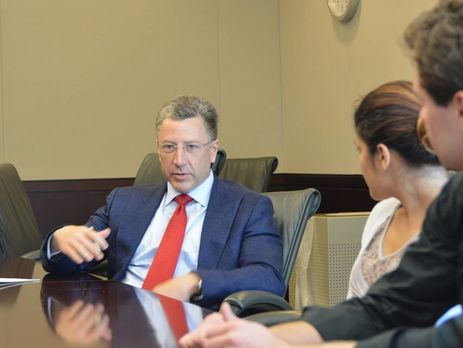 Чалый и Волкер обсудили миротворцев на Донбассе