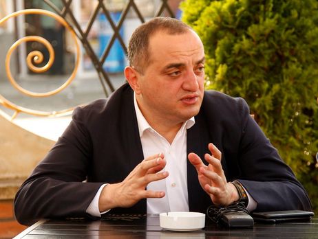 Соратника Саакашвили не пустили в Украину – нардеп Деревянко