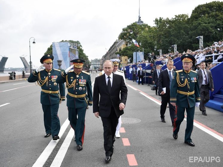 ﻿Найбільше росіяни довіряють Путіну та армії – опитування