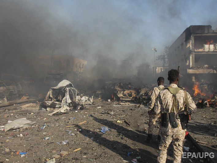 Кількість загиблих унаслідок вибухів у Сомалі зросла до 276