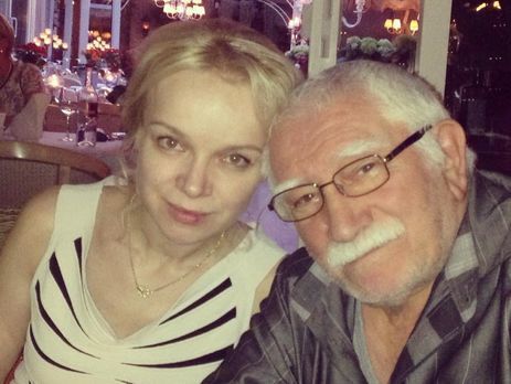 Друг Джигарханяна заявив, що актор має намір розлучитися з дружиною