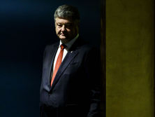 Порошенко внес в Раду законопроект об отмене депутатской неприкосновенности с 2020 года