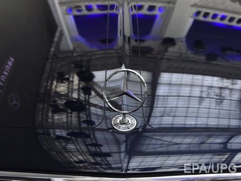 ﻿Daimler відкликає більше ніж мільйон Mercedes через проблеми з подушками безпеки