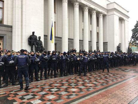 Шкиряк об акции у Рады: Количество установленных рамок с металлоискателями позволяет пропустить 55 тыс. граждан за 2,5 часа