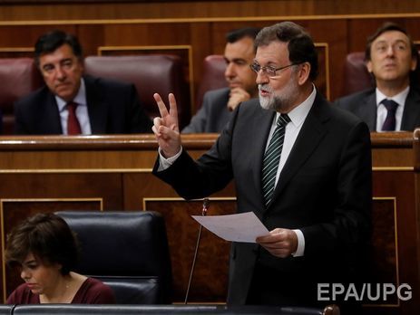 Каталонский кризис: Рахой попросил Пучдемона 