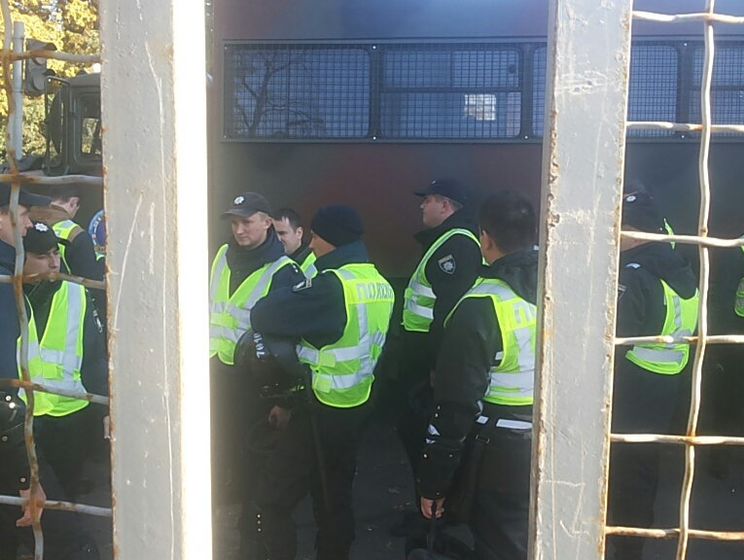 Полиция задержала восьмерых активистов в палаточном городке под Радой &ndash; Семенченко