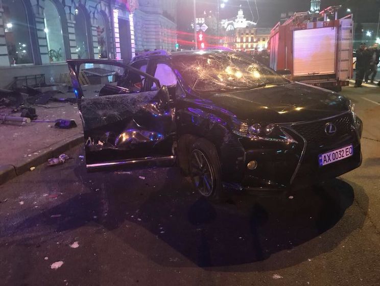 Шкиряк уточнил, что в ходе ДТП в Харькове погибли пять человек
