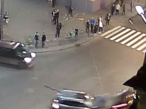 ДТП в Харькове. В полиции заявили, что Volkswagen Touareg поехал на желтый свет