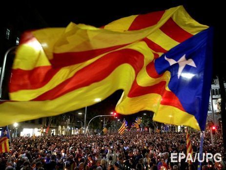 Правительство Испании сегодня рассмотрит вопрос автономии Каталонии