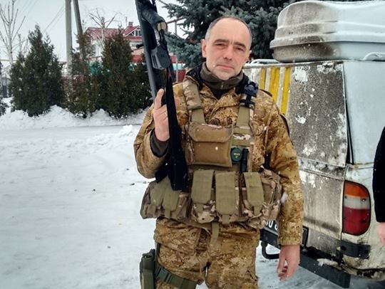 Волонтер Касьянов: Военные под ВР могут быть только с оружием, чтобы устроить нормальный путч и передать власть хунте