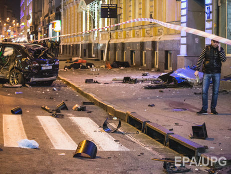 Водитель Volkswagen Touareg о ДТП в Харькове: Я ехал на зеленый свет 100%