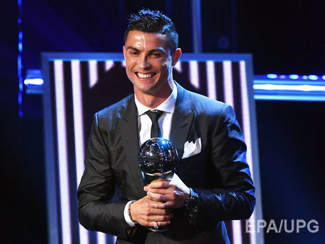 ﻿ФІФА визнала Роналду найкращим футболістом 2017 року