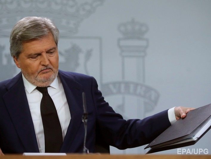 Мадрид заявил о готовности применить силу для восстановления порядка в Каталонии