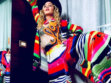 Мадонна вместе с приемными детьми побывала на свадьбе у бизнесмена