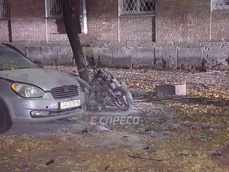 ﻿Унаслідок вибуху мотоцикла в Києві поранено двох людей, одна з них – Мосійчук